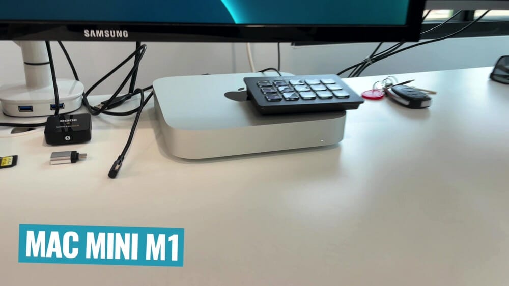 Mac Mini M1 on Justin's desk